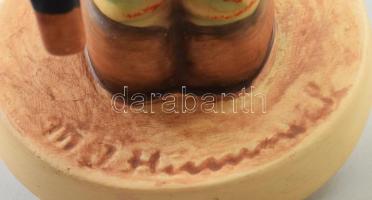 Hummel "Home from market" figura, jelzett, 1940-59 között, restaurált, m: 14 cm