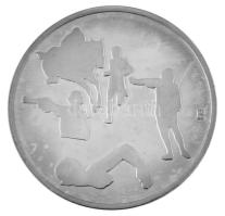 1990. "Magyar Csapat 1992 - CITIVS, ALTIVS, FORTIVS / Öttusa" a Barcelonában rendezett nyá...