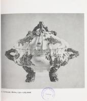 Kiss János: Barokk fajanszművészet Magyarországon. Holics és Tata. Budapest, 1966, Corvina. Kiadói e...