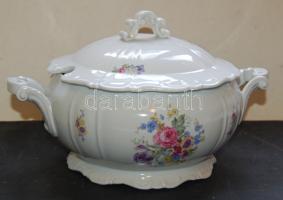 1924-1930 5 darabból álló Zsolnay készlet, mint: leveses, salátás, köretes, süteményes tálak, mind hibátlan állapotban