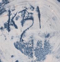 Kutyás Bajusz István: Miskaváza. Mozaikozott felületű mázas kerámia, jelzett, hibátlan, m: 19,5 cm