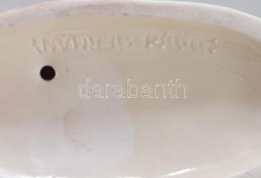 Régi német porcelán kislány kecskével. Jelzett, kis kopással, 13x13 cm