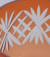 Kristályváza, borostyán színnel pácolva, kis kopással, d: 12,5 cm, m: 16,5 cm