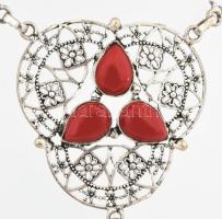 Ezüst (Ag) nyakék, szintetikus kövekkel, jelzett, bruttó: 40g