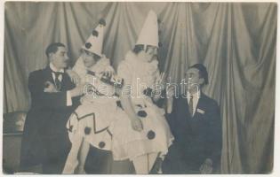 1921 Brassó, Kronstadt, Brasov; Maskiertes Tanzkränzchen / álarcosbál / masquerade ball. Brüder Gust photo (fl)