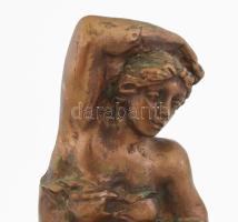 Tóth Valéria (1943-2022): Nyújtózkodó lány. Bronz, jelzett, m: 19,5 cm