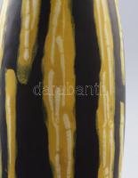 Illés Sándor: Retró váza, mázas kerámia, jelzett, egy apró gyártási mázhibával, m: 35 cm