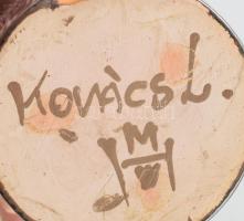 Miskaváza. Jelzett, kis lepattanással, m: 20 cm