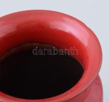 Vérvörös váza. Jelzés nélkül, hibátlan, m: 15 cm