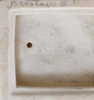 Tüskehúzó fiú. Német porcelán. Biszkvit, fehér, kézzel írt Breslau felirattal hibátlan 15 cm