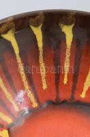 Retro csorgatott mázas dísztál, jelzett, kis kopással, d: 21,5 cm, m: 8,5 cm