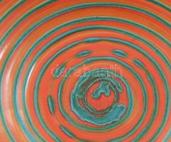 Kék-piros színezésű dísztál, jelzés nélkül, lepattanással, d: 29 cm