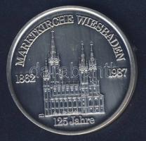 NSZK 1987. "125 éves a Marktkirche Wiesbadenben" ffém emlékérem T:2