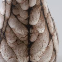 Hódmezővásárhelyi barna váza. Jelzett, kopással, m: 27,5 cm