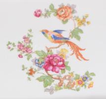 Zsolnay paradicsommadár mintás szendvicses készlet. Kínáló h: 44 cm, és 6 darab tál d: 16,5 cm. Telj...