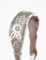 Cukorfogó, Ezüst (Ag) 1877-79-es ezüst florin érmékből. vésett. 45 g 11 cm