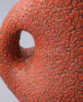 B. Várdeák Ildikó (1929-2013): Zsugormázas váza. Jelzett, hibátlan, m: 46,5 cm