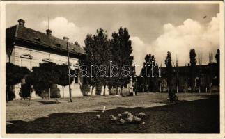 1943 Érmihályfalva, Valea lui Mihai; Községháza és Posta / town hall, post office + NAGYVÁRAD-ÉRMIHÁLYFALVA 310 vasúti mozgóposta