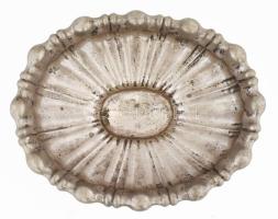 Ezüst hólyagos mintás asztalközép, dianás jelzéssel, mesterjeggyel, A kehely alján A M. kir. Pázmány...