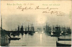 1900 Vardo, Havnen med midnatsol / harbor with midnight sun (fl)