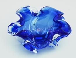 Chřibská cseh üveg asztaldísz. Terv.: Josep Hospodka. Anyagában színezett, jelzés nélkül, kis pattog...