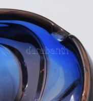 Schribska cseh üveg asztaldísz. Terv.: Josep Hospodka. Anyagában színezett, jelzés nélkül, minimális...