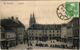 1912 Wiener Neustadt, Bécsújhely; Hauptplatz / main square, market, shops of J. Placzer, Carl Holzer (fl)