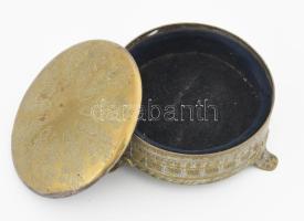 Szecessziós ezüstözött alpakka ékszeres doboz. Jelzés nélkül, kopással, d: 10 cm