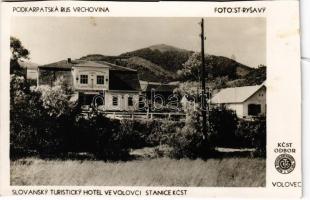 1936 Volóc, Volovec, Volovets; Slovansky turisticky hotel ve Volovci Stanice KCST / turistaszálló a vasútállomásnál / tourist hotel near the railway station (vágott / cut)
