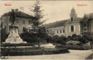 1911 Miskolc, Szemere tér és szobor. Fodor Zoltán kiadása (EK)