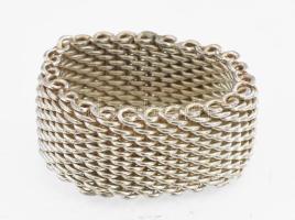 Ezüst(Ag) szövött láncgyűrű, jelzett, méret: 58, nettó: 6,9 g