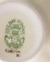 Zsolnay barázdált kisváza. Jelzett, kis kopással, m: 11 cm