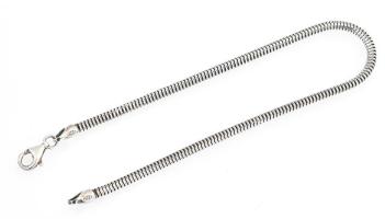 Ezüst(Ag) kígyó karkötő, jelzett, h: 19,5 cm, nettó: 4,3 g