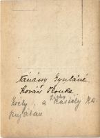 1911 Zsély, Zelovce (Nagykürtös, Velky Krtís); Zichy kastély kapujában Nánássy Gyuláné Kovács Ilonka...