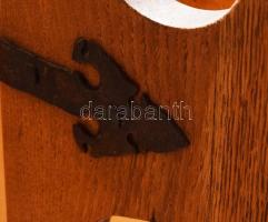 Bortartó állvány. Rusztikus tölgyfa és kovácsolt vas. m: 155 cm /// KIZÁRÓLAG SZEMÉLYES ÁTVÉTEL, NEM...