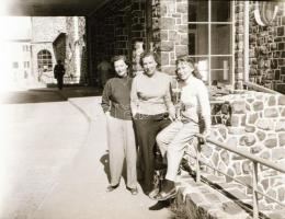 cca 1930-1950 Negatív tartó tasakok negatívokkal, 7 tasak