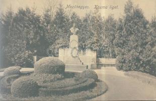 Mezőhegyes Kozma liget Kozma Ferenc szobrával