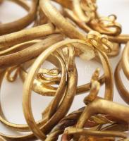 29 db aranyozott réz gyűrű