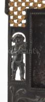 Szecessziós ón képkeret, aranyozott, áttört, figurális díszítéssel 19x18 cm