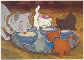 37 db MODERN postatiszta Disney motívum képeslap / 37 modern unused Walt Disney motive postcards