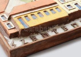 Ligeti Erika (1934-2004): Szentendre. Festett kerámia plakett, jelzett, kopással, 19x19 cm