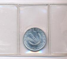 1983. 20f Al + 5Ft Ni + 10Ft Ni "FAO" sor, eredeti műbőr tokban, tanúsítvánnyal T:UNC 
Ad...