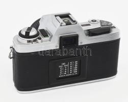 Minolta X-300 SLR fényképezőgép, MD 50 mm 1:1,7 objektívvel,