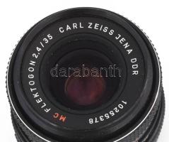 Carl Zeiss Jena Flektogon 2,4/35 (35 mm f/2.4) MC Electric M42 objektív, egy sapkával,