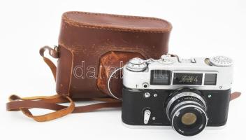 cca 1970 FED-4 szovjet távmérős fényképezőgép, Industar-61 f/2.8 52mm objektívvel, eredeti bőr tokjában / Vintage USSR rangefinder camera, in original leather case