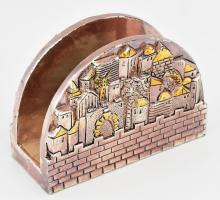 Jeruzsálem látképével díszített ezüst (Ag) lemezzel bevont szalvétatartó. Jelzett, 10,5x8 cm