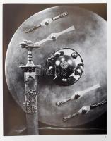 Rácz István: A vikingek öröksége. Bp., 1983, Képzőművészeti Kiadó. Első kiadás. Gazdag képanyaggal i...