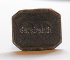 Régi, az 1800-as évek második feléből származó fém pecsétnyomó, magassága 5 cm