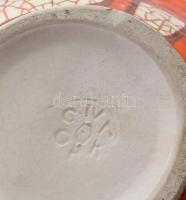 Gorka Iparművészeti vállalatos narancs-fehér kínáló tál: 23 cm . Mázas kerámia, jelzett, kis mázsín ...