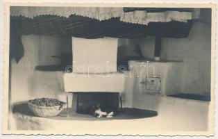 Les, Lesu; Interior / erdélyi folklór, szoba belső / Transylvanian folklore, room interior